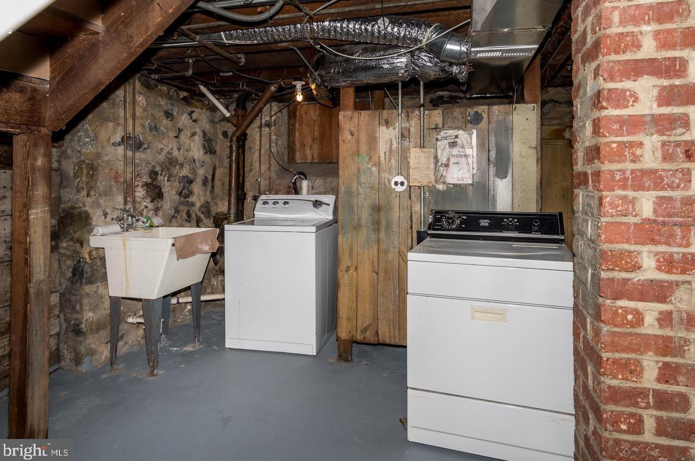 1301 Asbury Rd, Baltimore MD  21209-3721 exterior