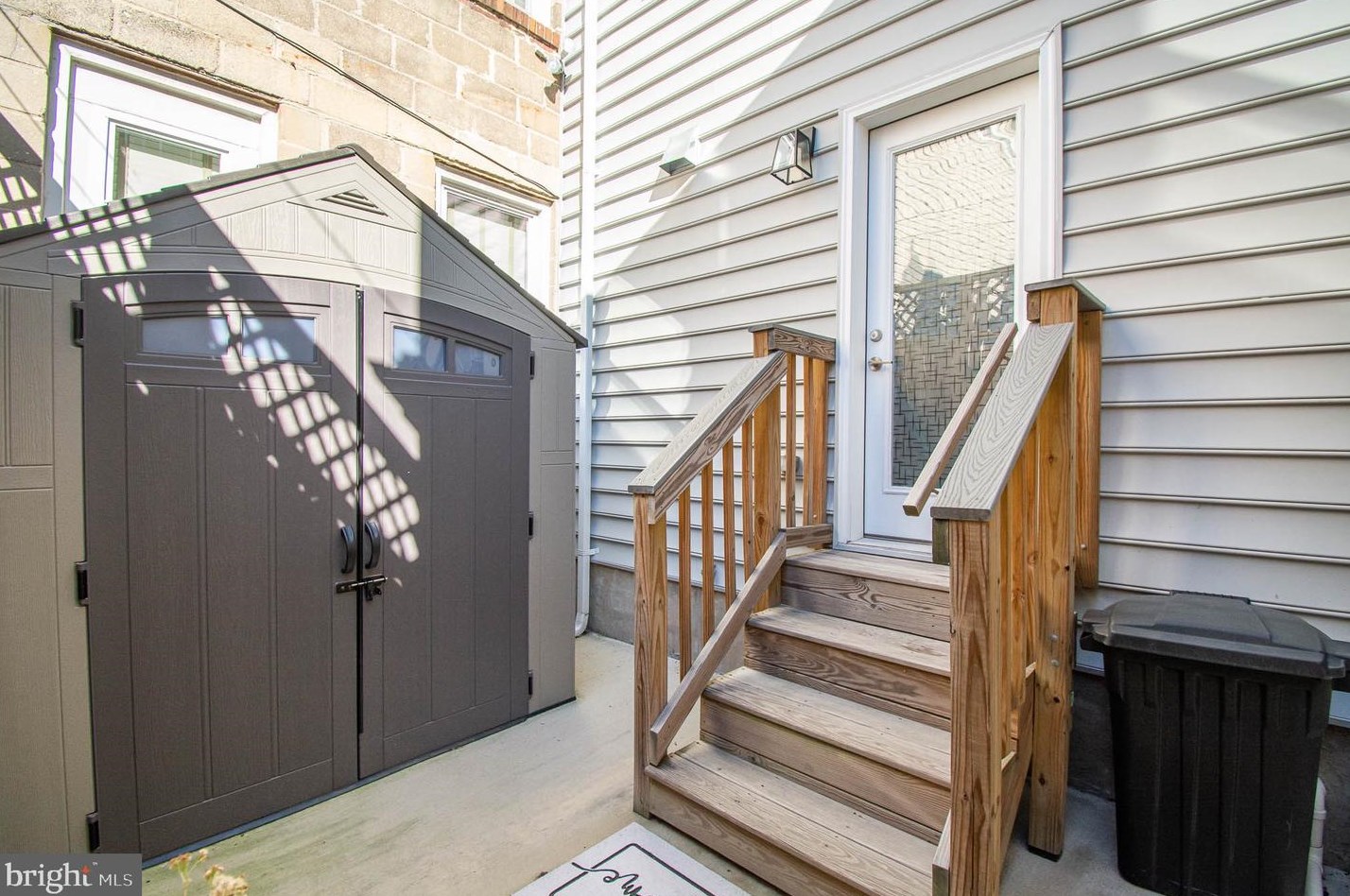 2237 Essex St, Baltimore MD  21231-3213 exterior