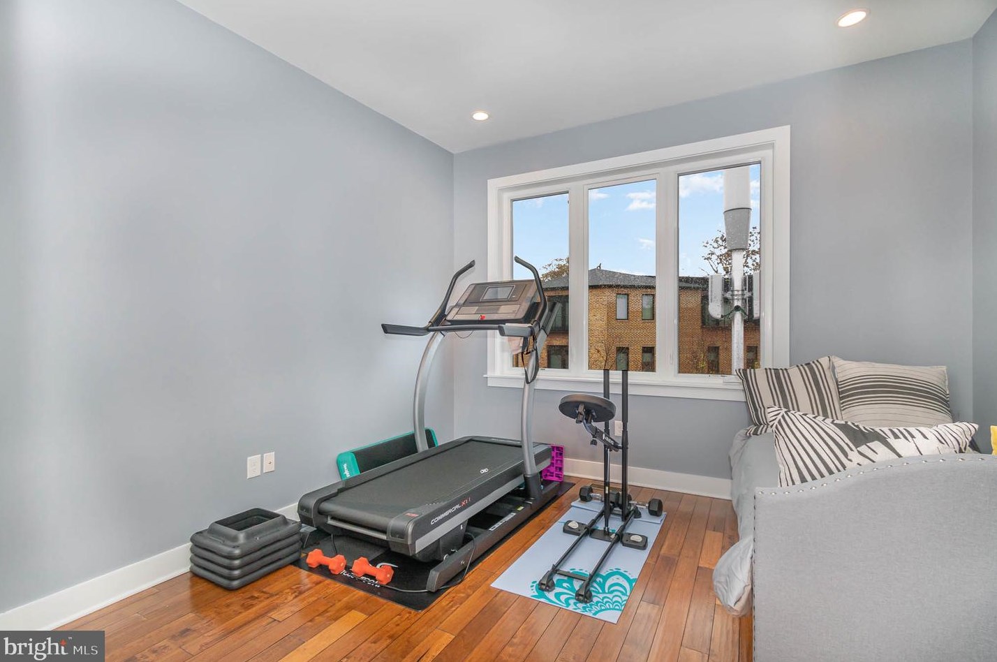 2237 Essex St, Baltimore MD  21231-3213 exterior