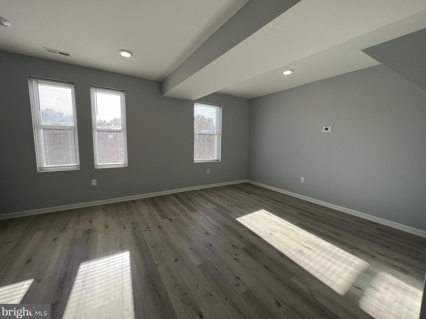 352 E University Pkwy #2, Baltimore, MD 21218