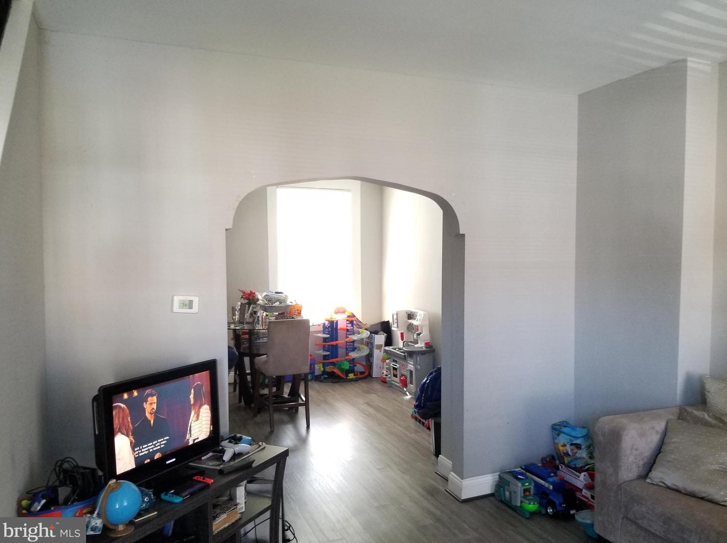 3037 Kenyon Ave, Baltimore, MD 21213-1703