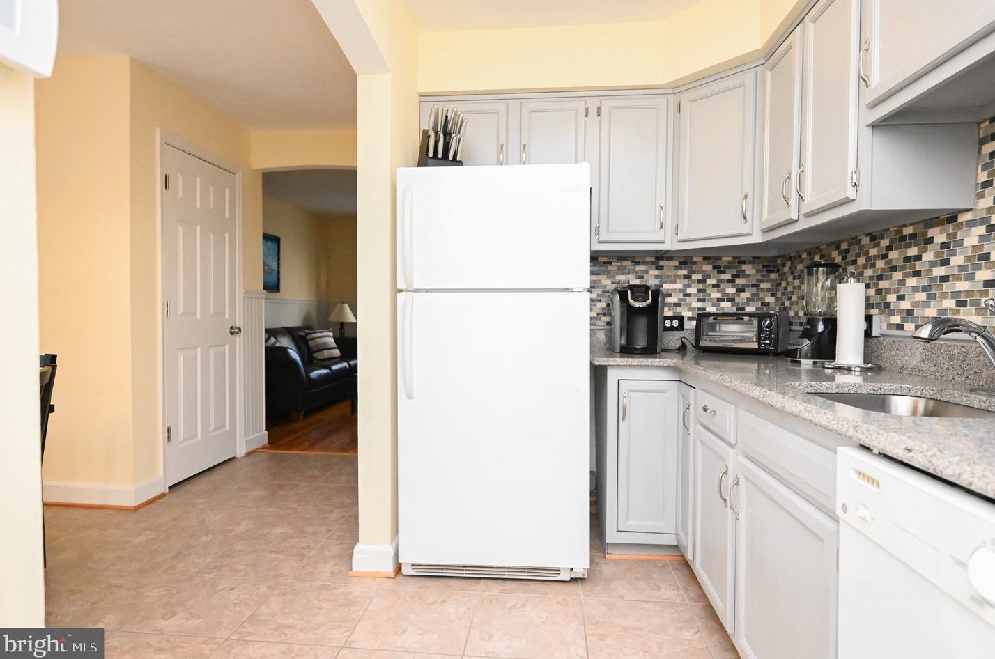 3025 Georgetown Rd, Baltimore MD  21230-1103 exterior