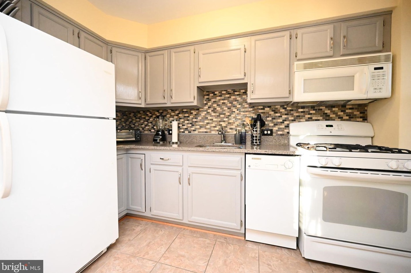 3025 Georgetown Rd, Baltimore MD  21230-1103 exterior