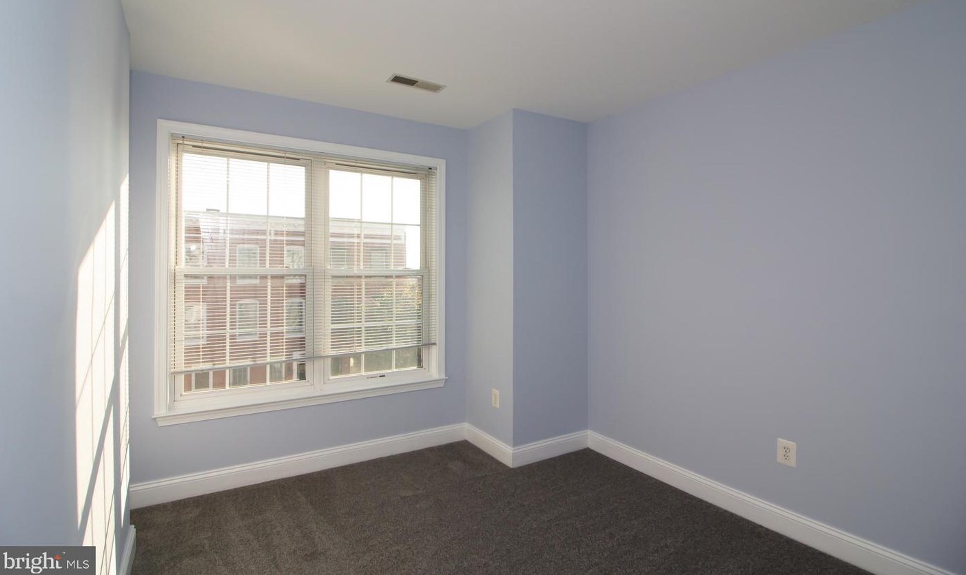 320 Scott St, Baltimore MD  21230-2105 exterior