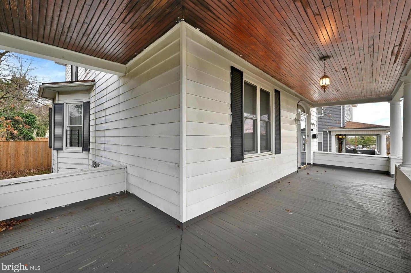 3402 Bateman Ave, Baltimore, MD 21216-1808