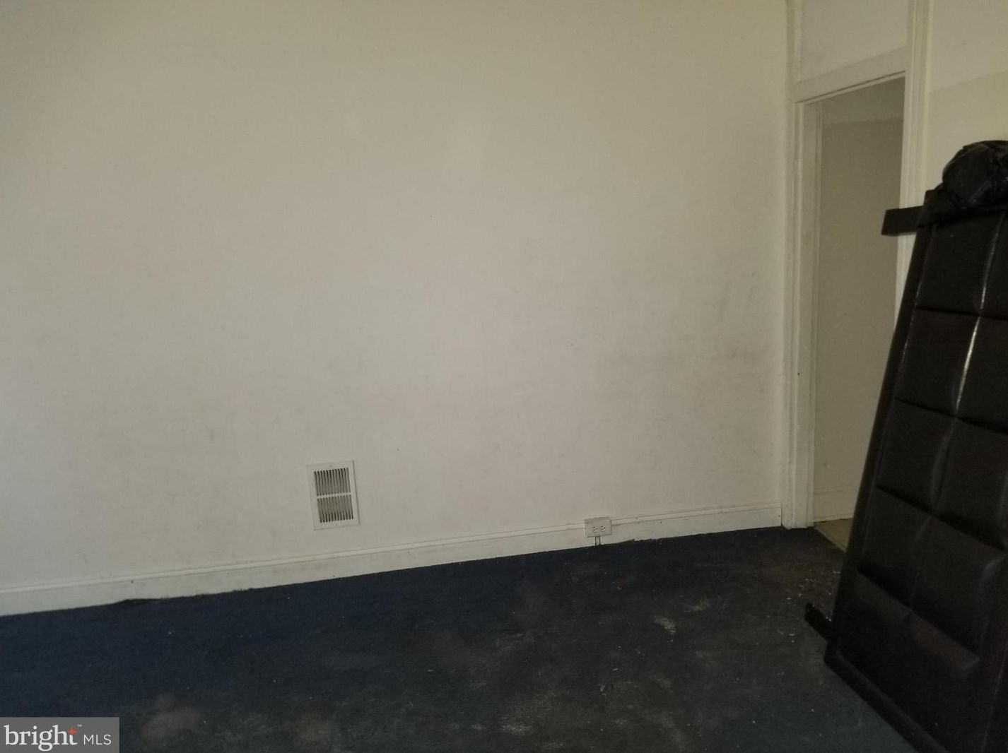 813 Appleton St, Baltimore MD  21217-1026 exterior