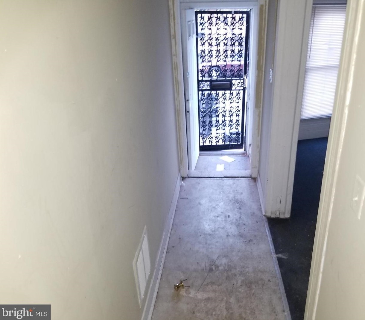 813 Appleton St, Baltimore MD  21217-1026 exterior