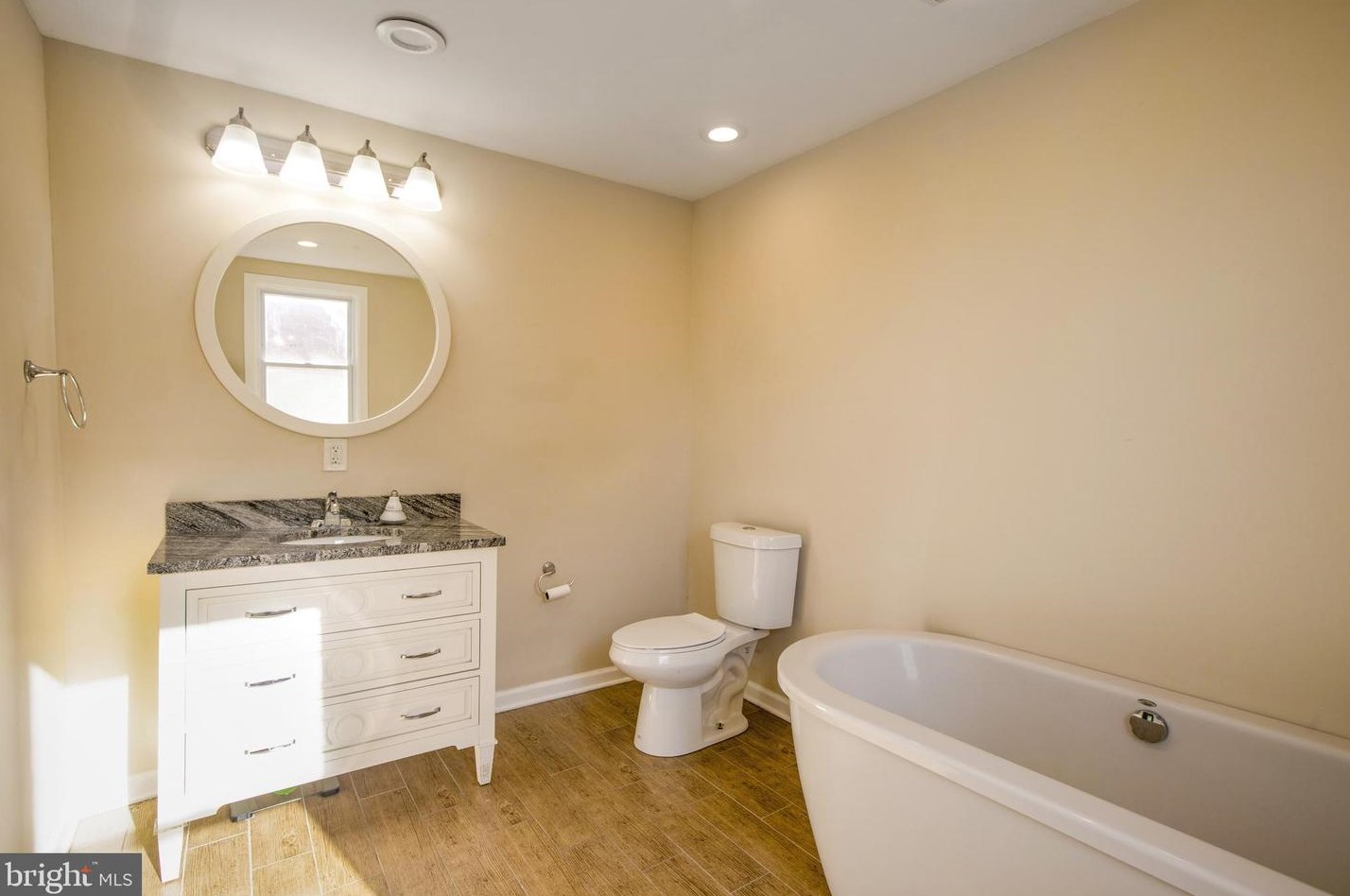 3930 Frisby St, Baltimore MD  21218-1905 exterior