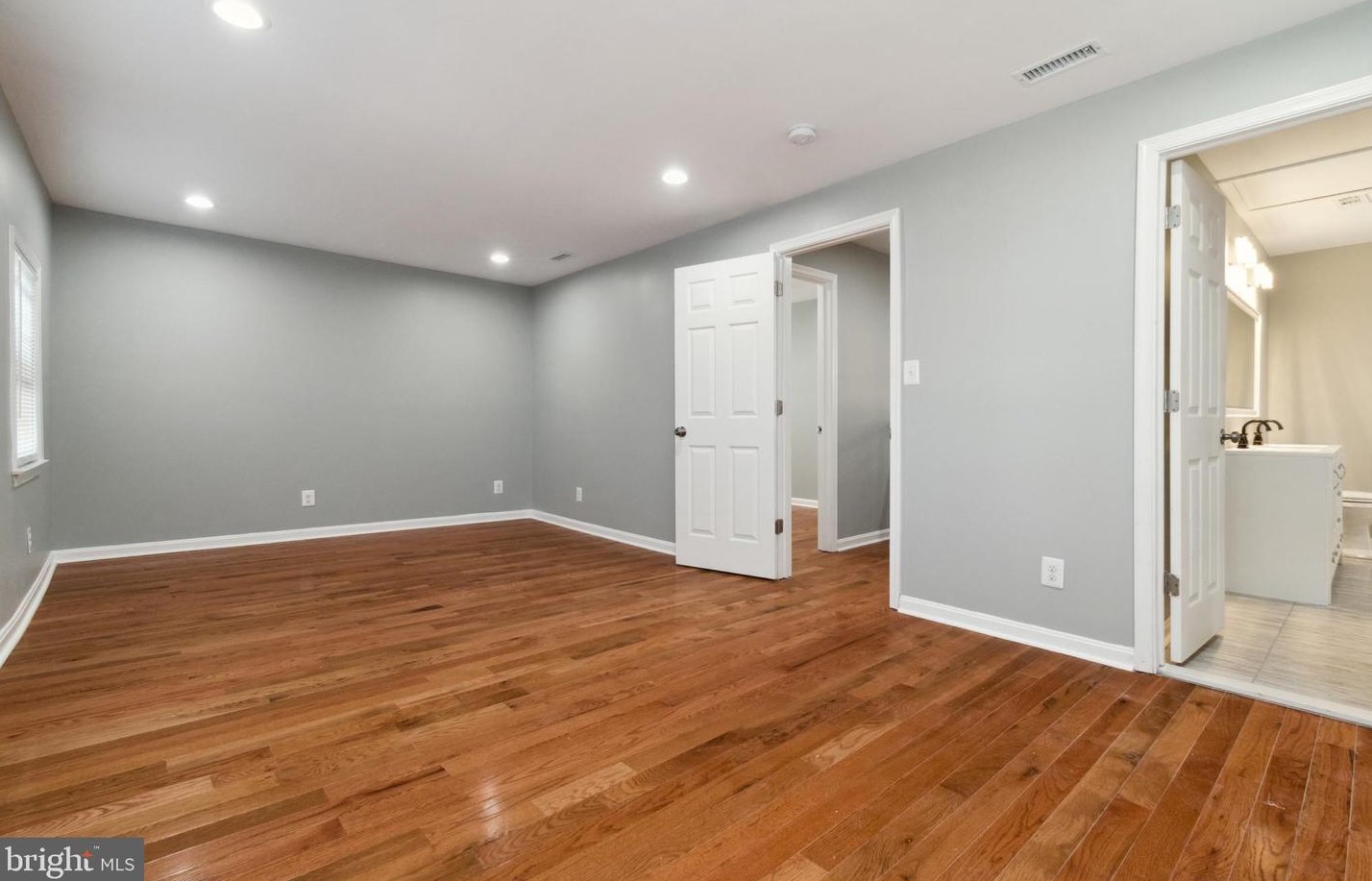 3411 Pinkney Rd, Baltimore MD 21215-3419 exterior