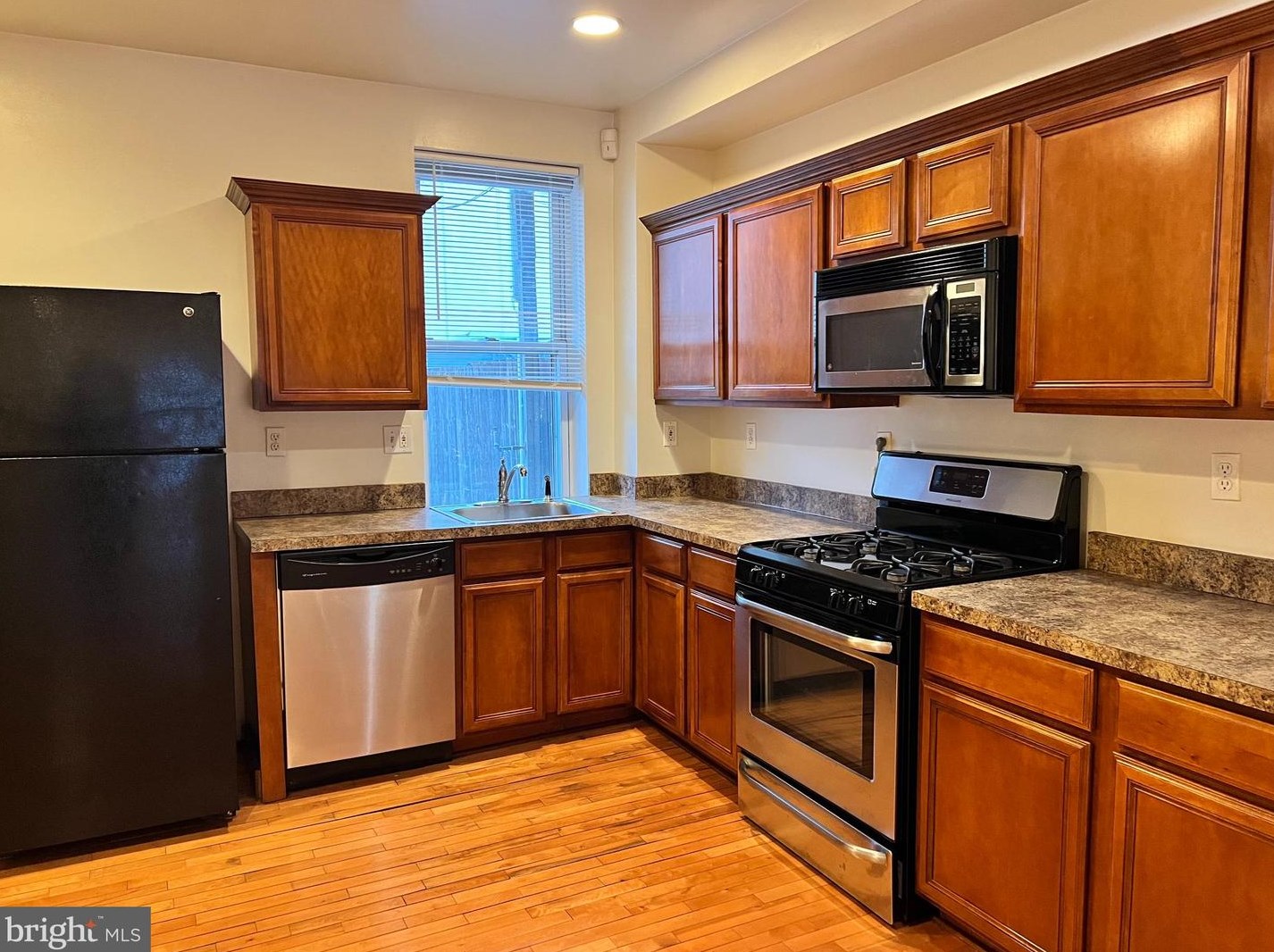 3215 Fairmount Ave, Baltimore MD  21224-1436 exterior