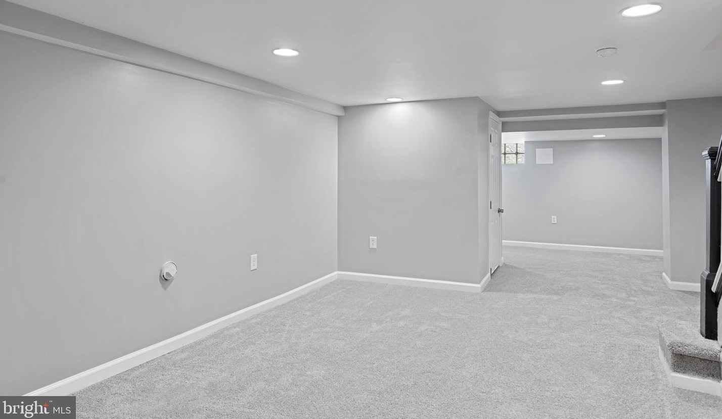 9 Hilton St, Baltimore MD  21229-3723 exterior