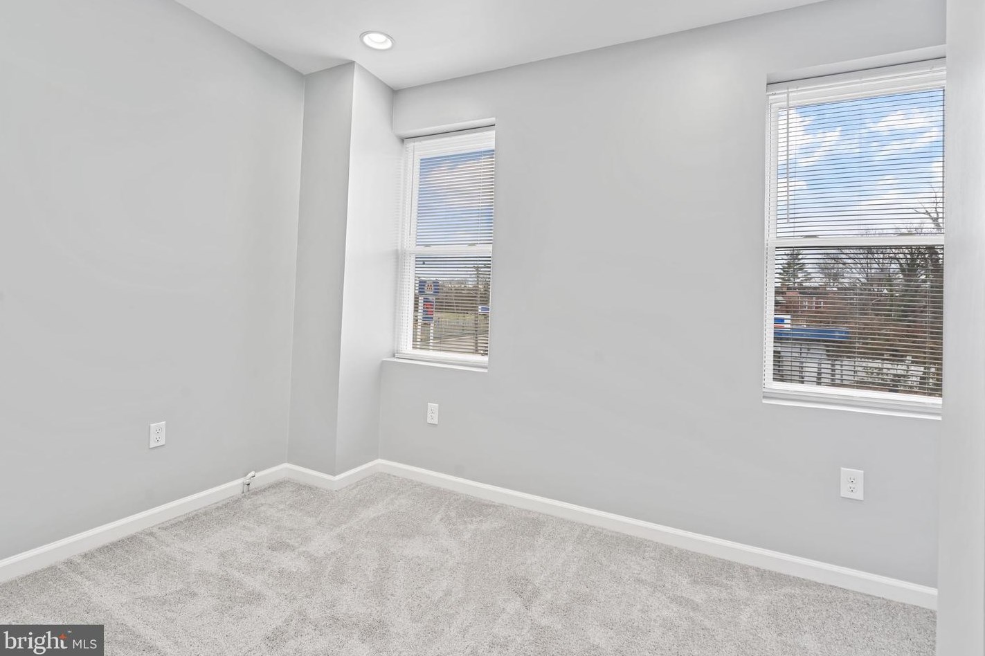 9 Hilton St, Baltimore MD  21229-3723 exterior