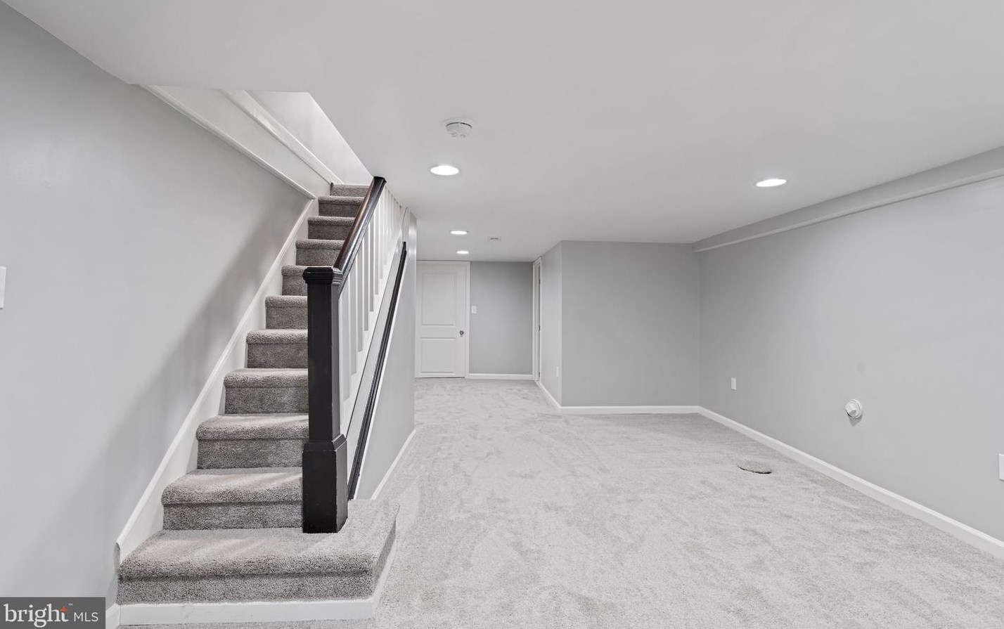 9 Hilton St, Baltimore MD  21229-3723 exterior