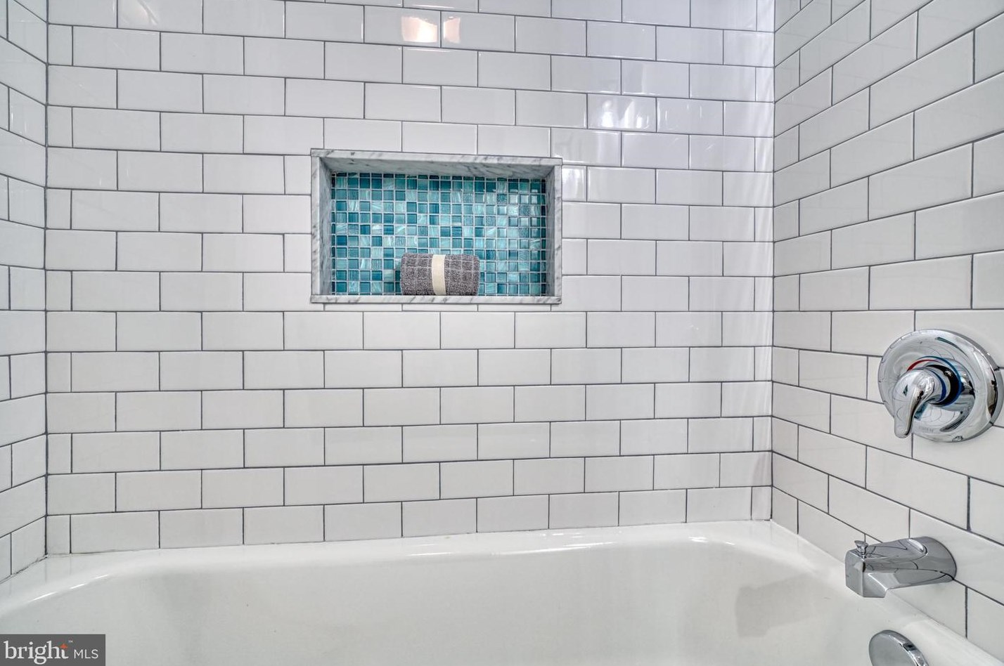 811 Sharp St, Baltimore MD  21230-3613 exterior