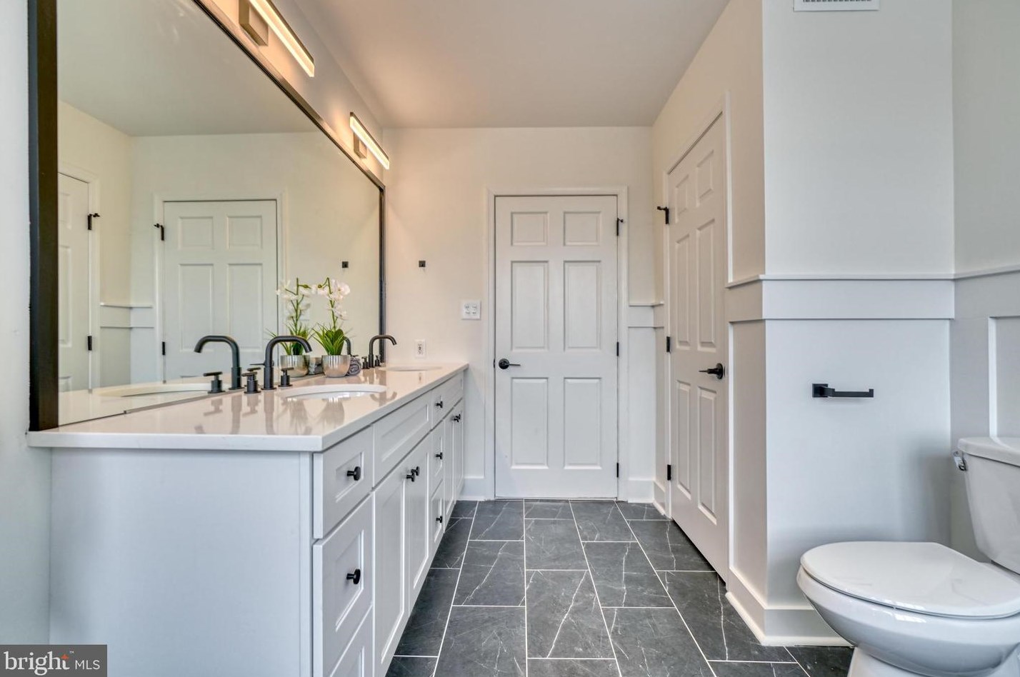 811 Sharp St, Baltimore MD  21230-3613 exterior