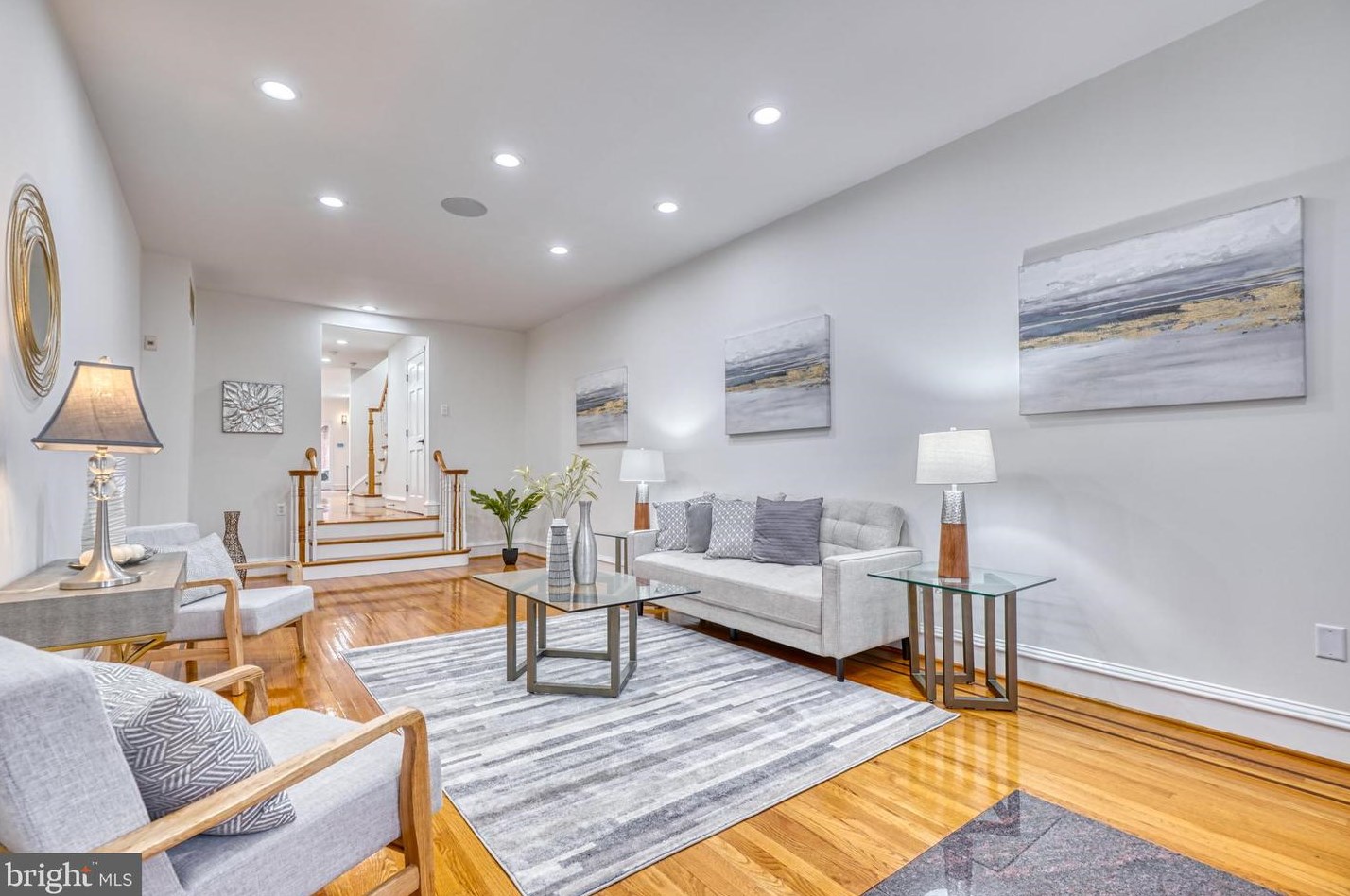 811 Sharp St, Baltimore MD  21230-3613 exterior