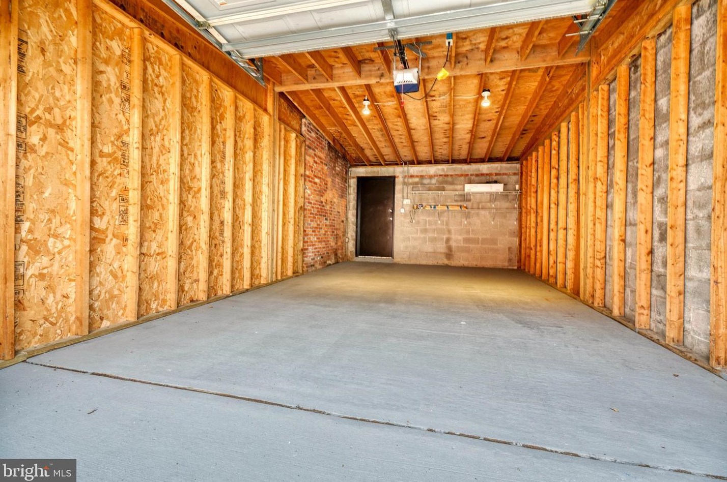 811 Sharp St, Baltimore MD  21230-3613 exterior