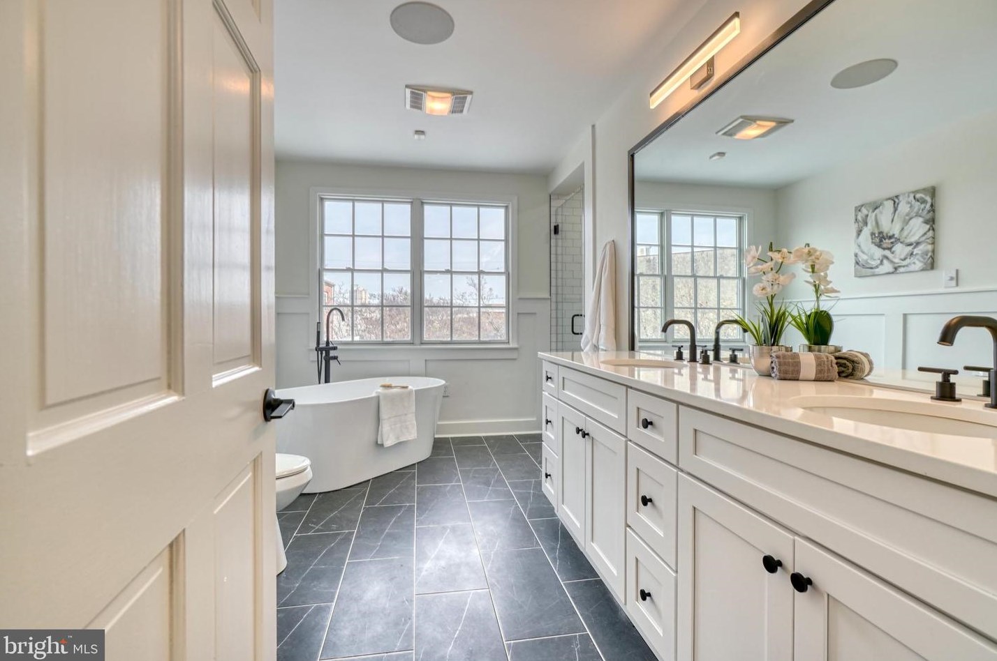 811 Sharp St, Baltimore MD  21230-3613 exterior