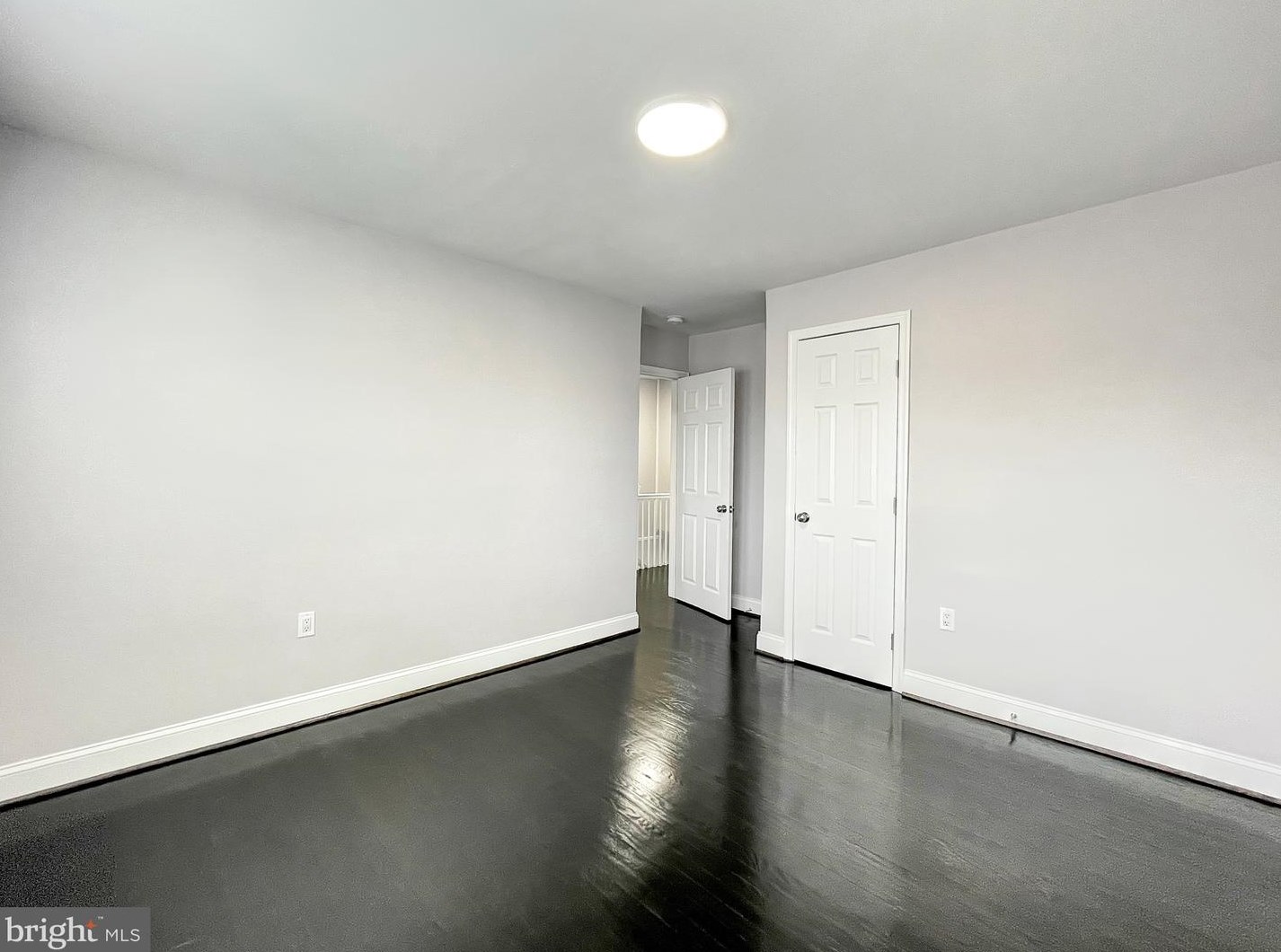 827 Lyndhurst St, Baltimore MD  21229-1956 exterior
