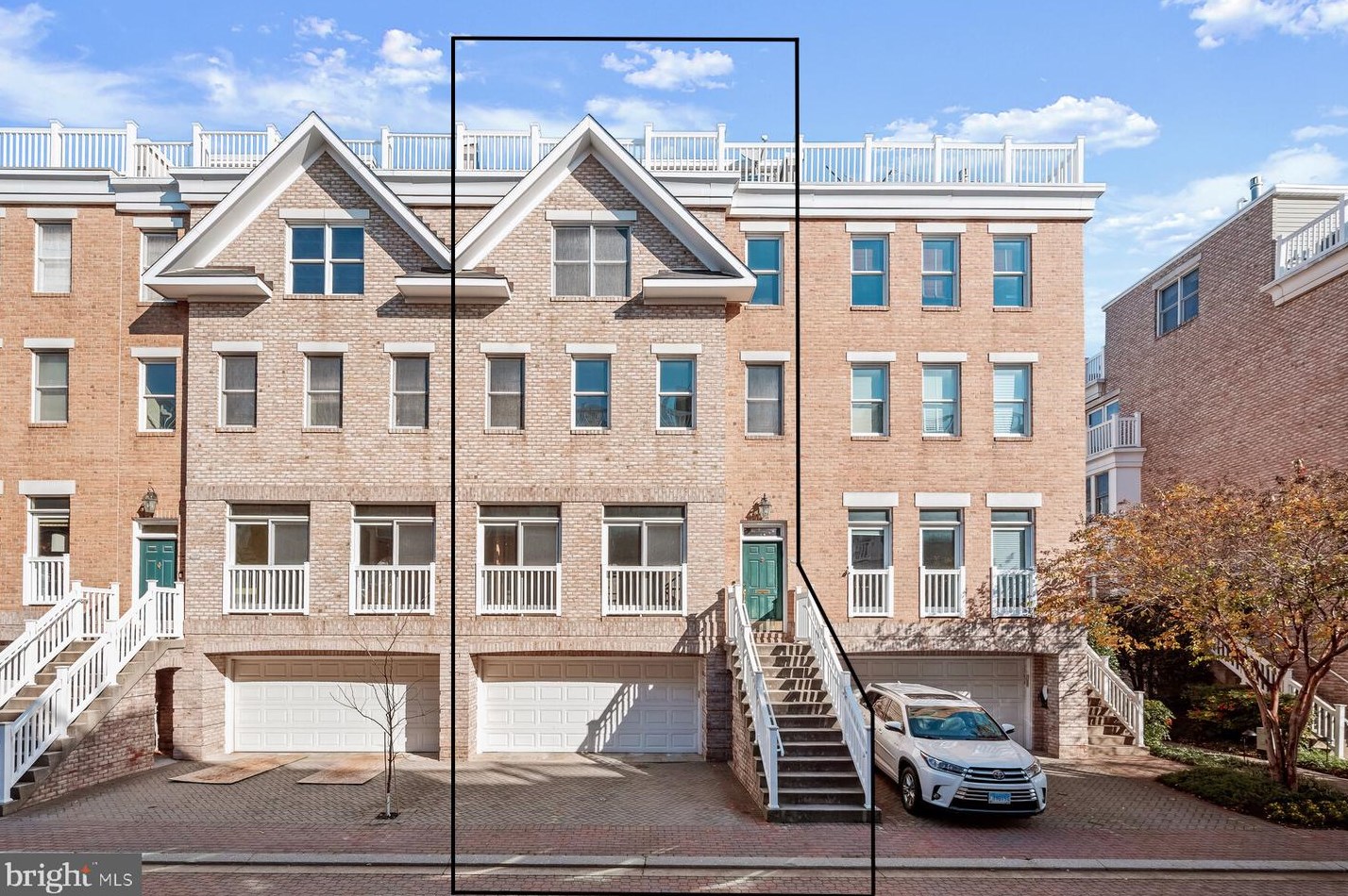 1231 Harbor Island Walk, Baltimore, MD 21230-5461