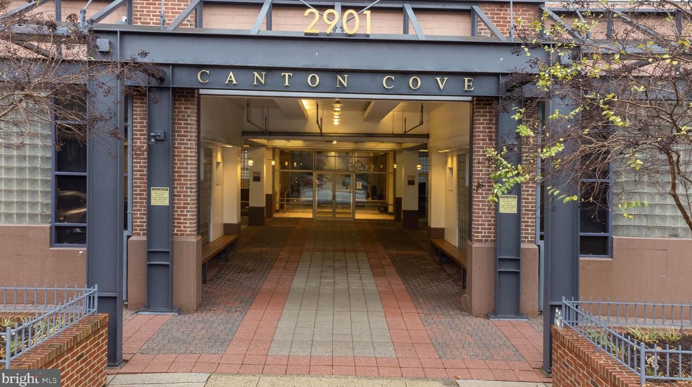 2901 Boston St, Baltimore MD  21224-4800 exterior