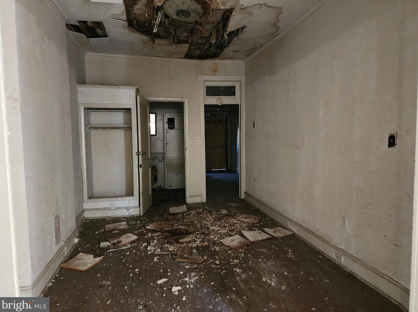 2696 Dulany St, Baltimore MD  21223-2834 exterior