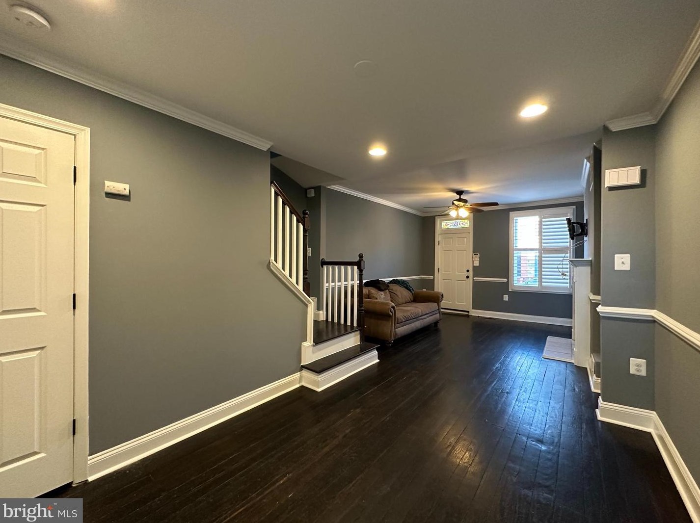 519 Montford Ave, Baltimore MD  21205-2522 exterior