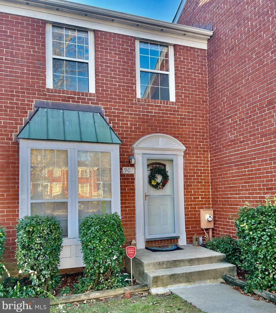 907 Dartmouth Glen Way, Baltimore, MD 21212