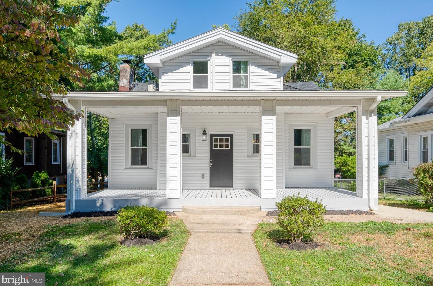 2414 Crest Rd, Baltimore, MD 21209