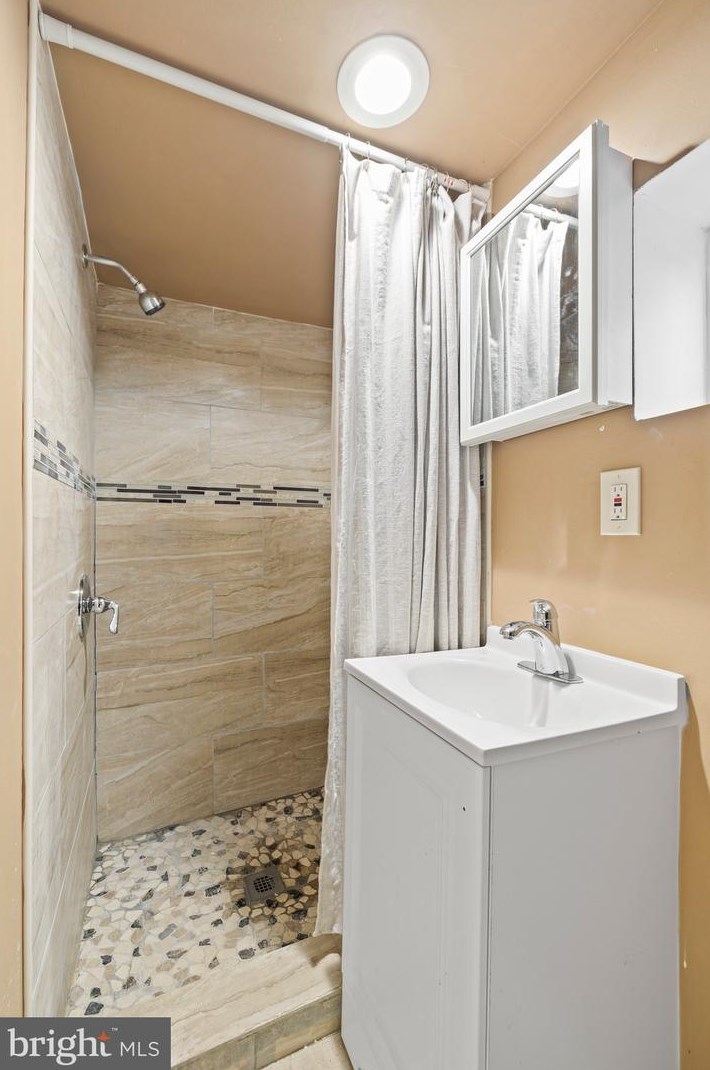 3214 Berkshire Rd, Baltimore MD  21214-3406 exterior