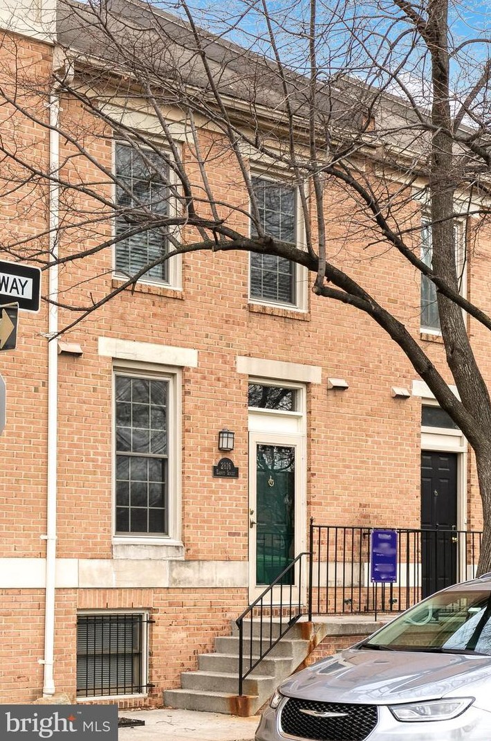2816 Elliott St, Baltimore, MD 21224