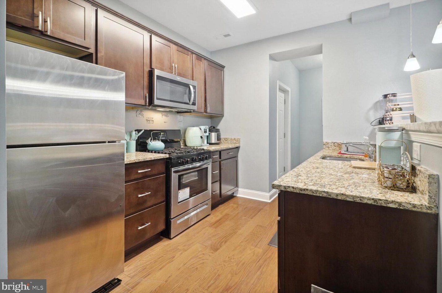 415 Edgewood St, Baltimore MD  21229-3048 exterior