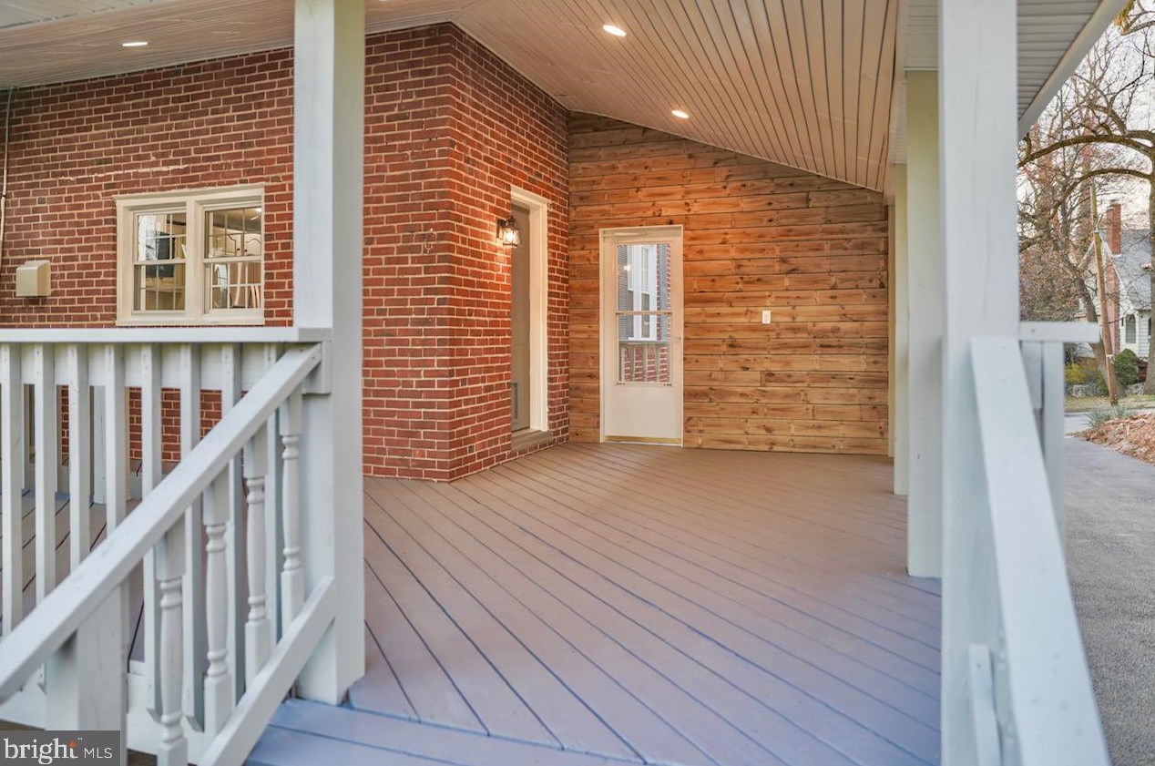 6513 Brook Ave, Baltimore MD  21206-1848 exterior