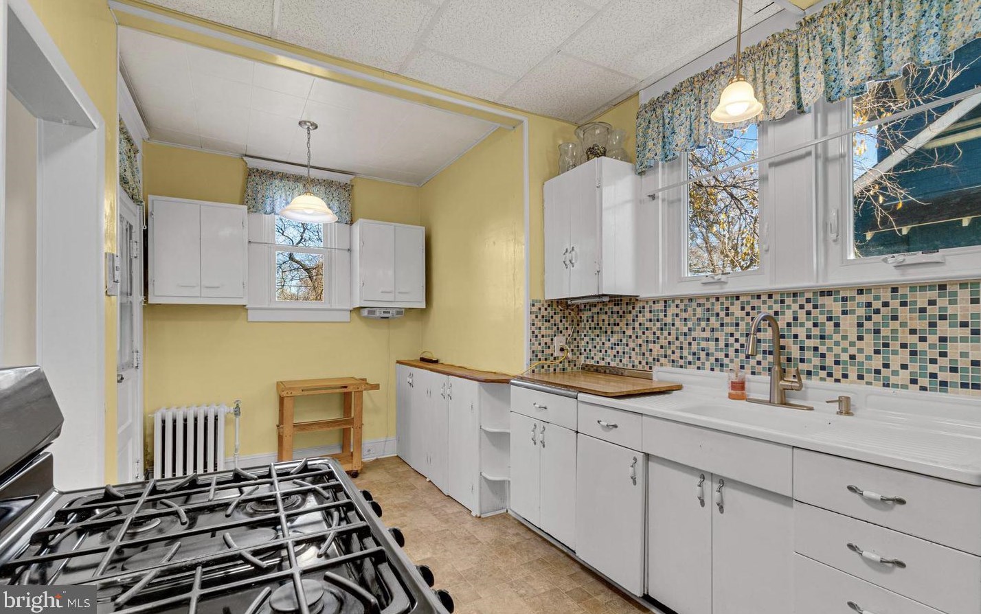 3200 Evergreen Ave, Baltimore MD  21214-2337 exterior