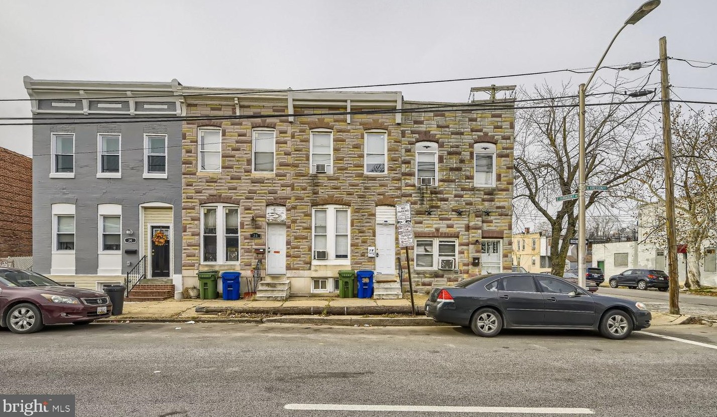 38 Kresson St, Baltimore, MD 21224-1708