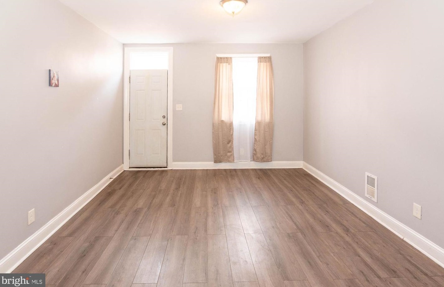 413 Port St, Baltimore, MD 21224-1029