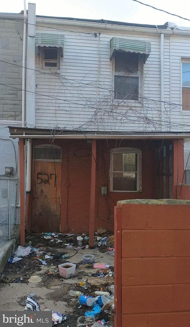 527 Brunswick St, Baltimore MD  21223-2752 exterior