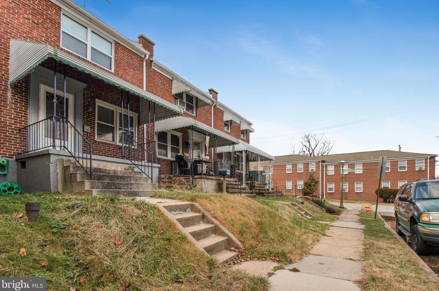 3904 Colchester Rd, Baltimore MD  21229-5010 exterior
