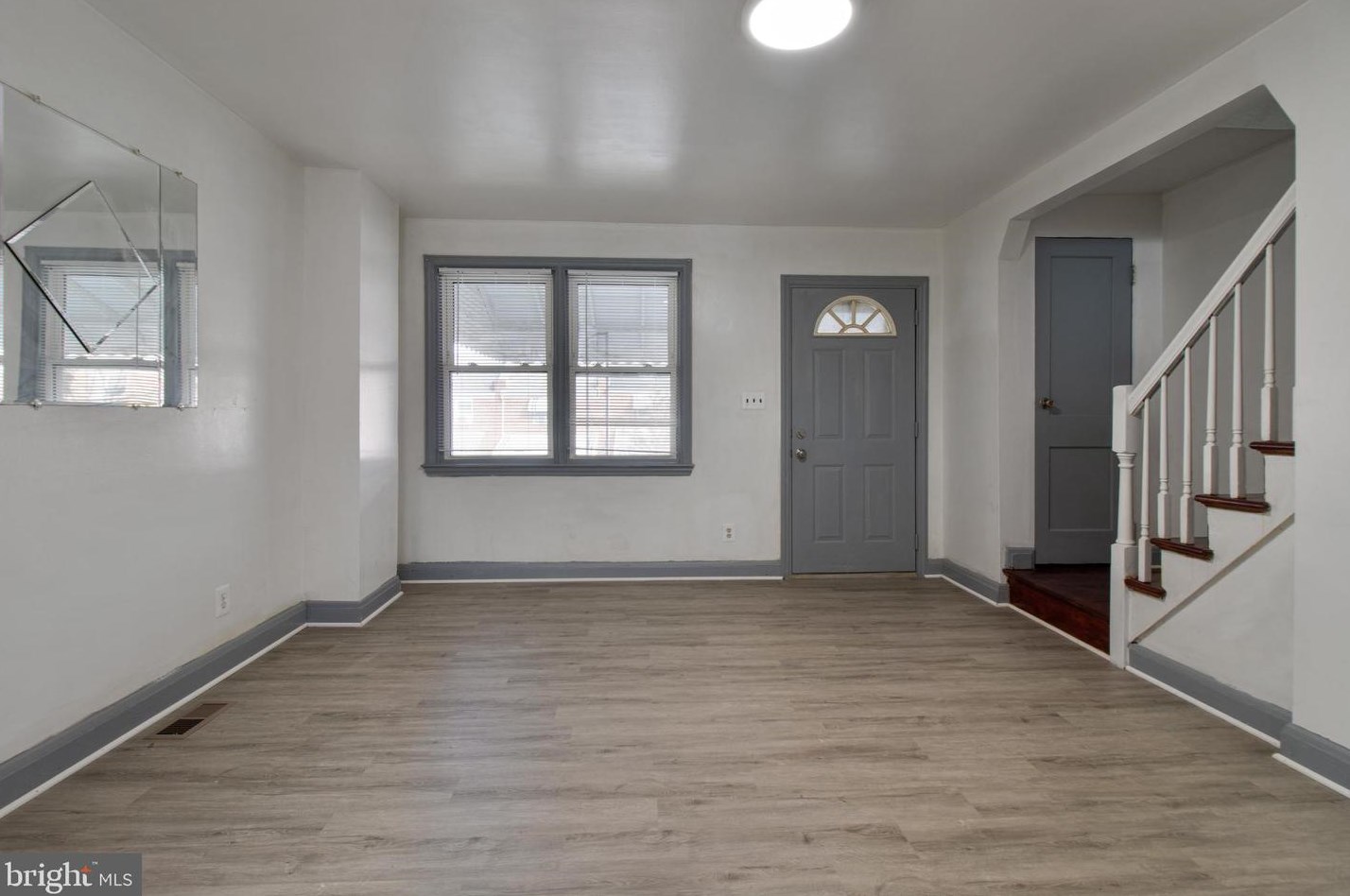 3904 Colchester Rd, Baltimore MD  21229-5010 exterior
