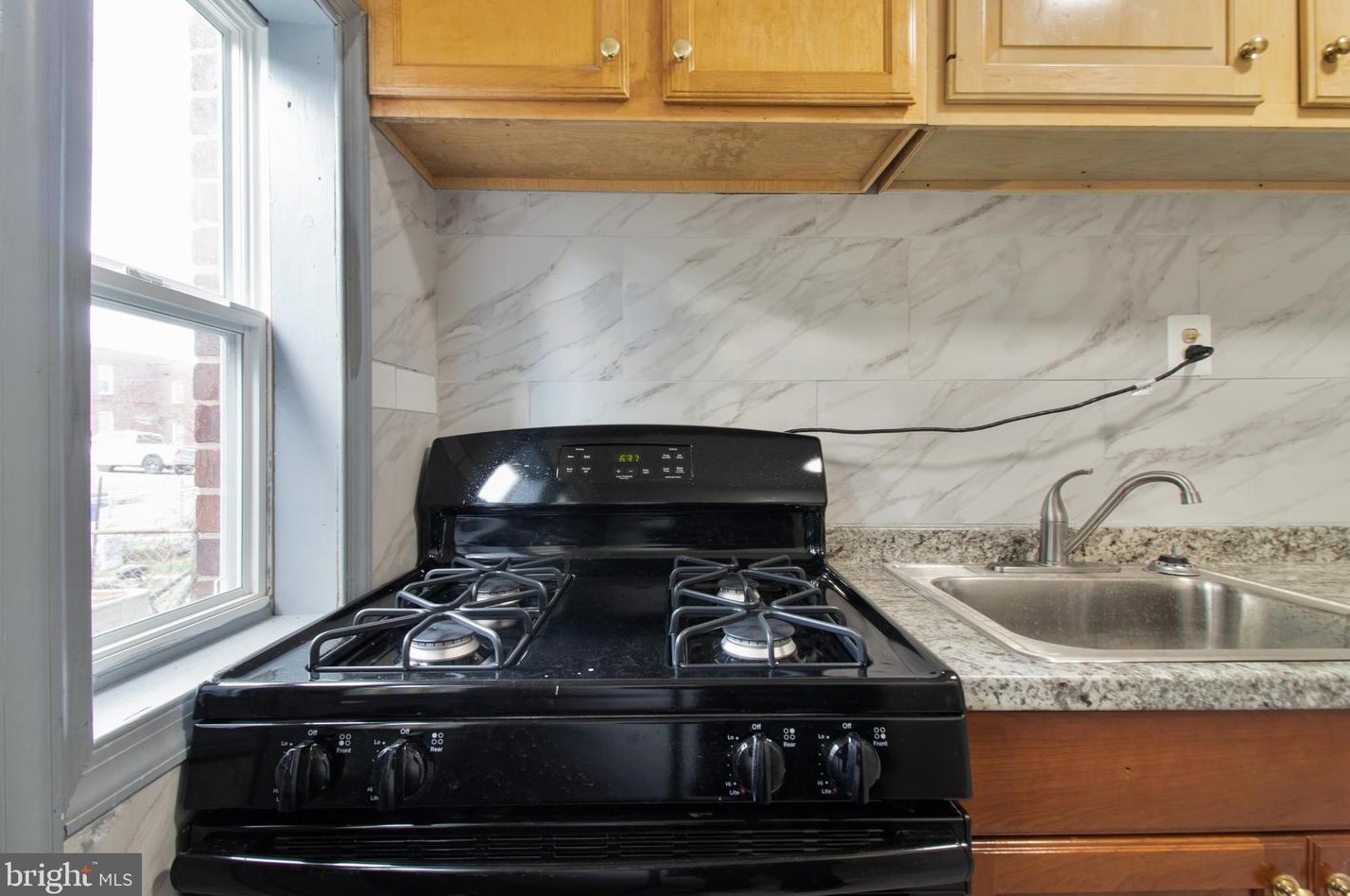 3904 Colchester Rd, Baltimore MD  21229-5010 exterior