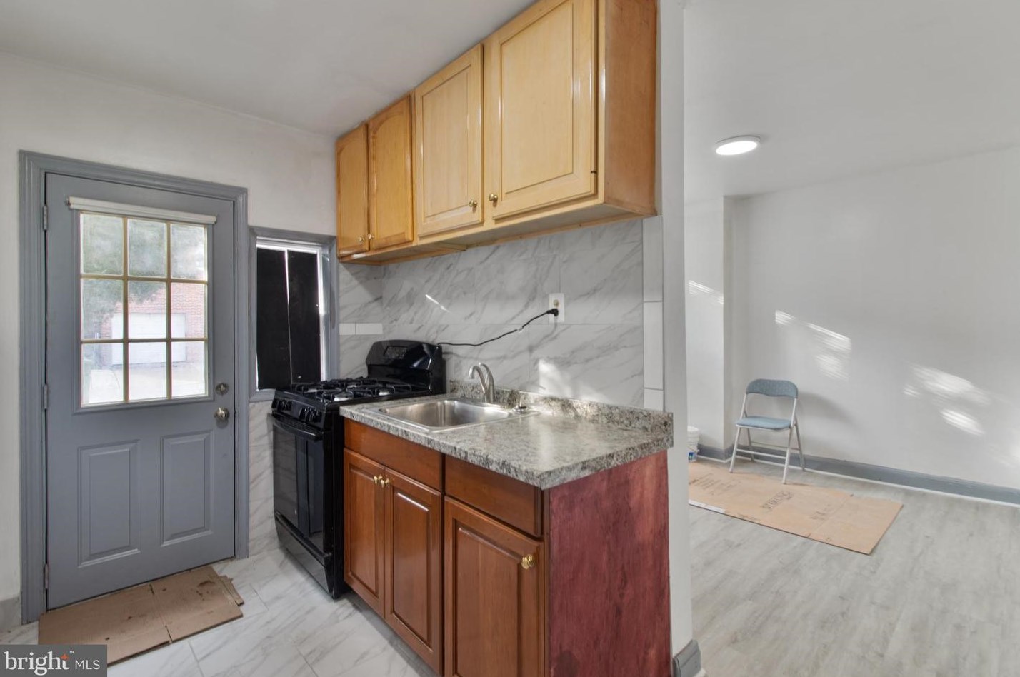3904 Colchester Rd, Baltimore MD  21229-5010 exterior