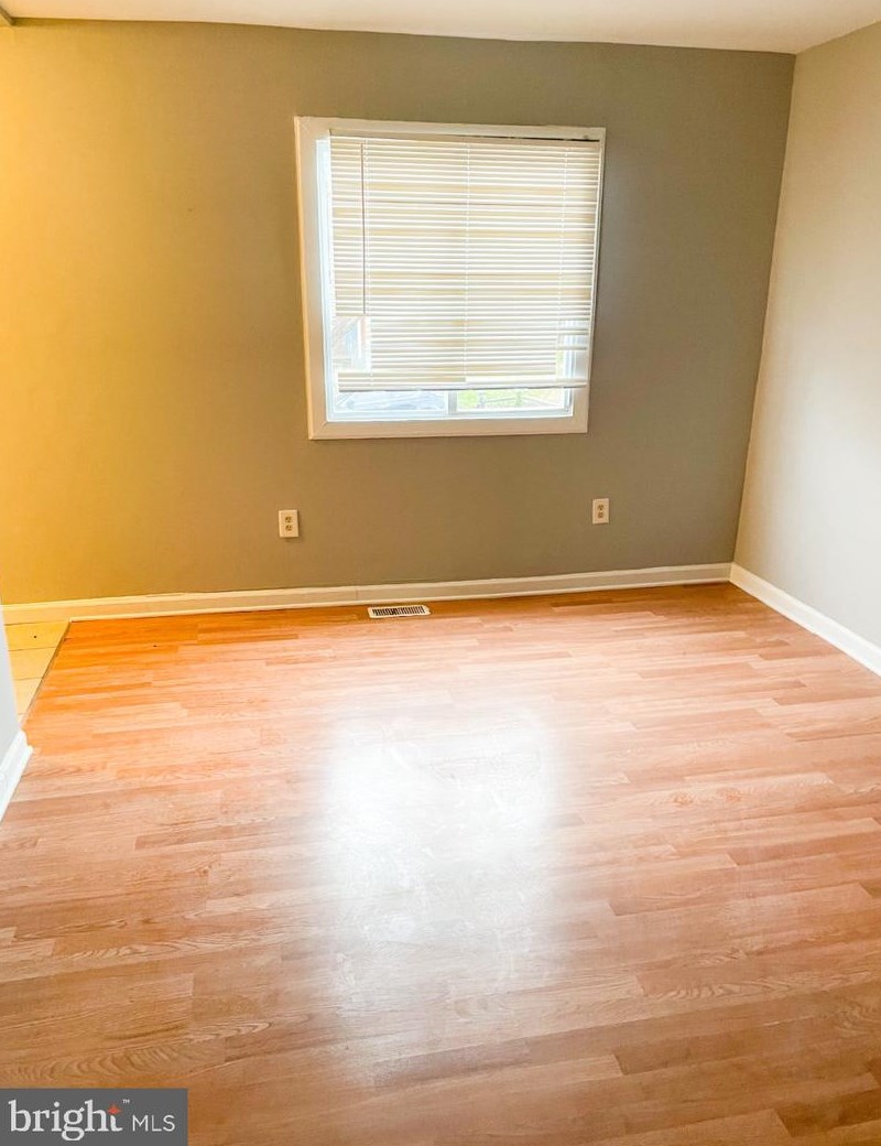813 Jack St, Baltimore, MD 21225
