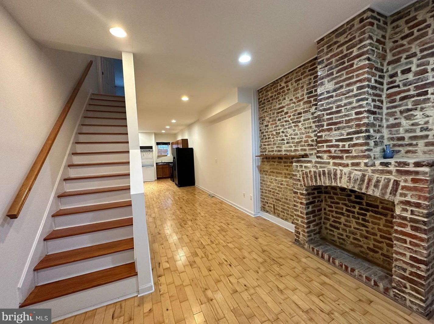 1260 Carroll St, Baltimore, MD 21230