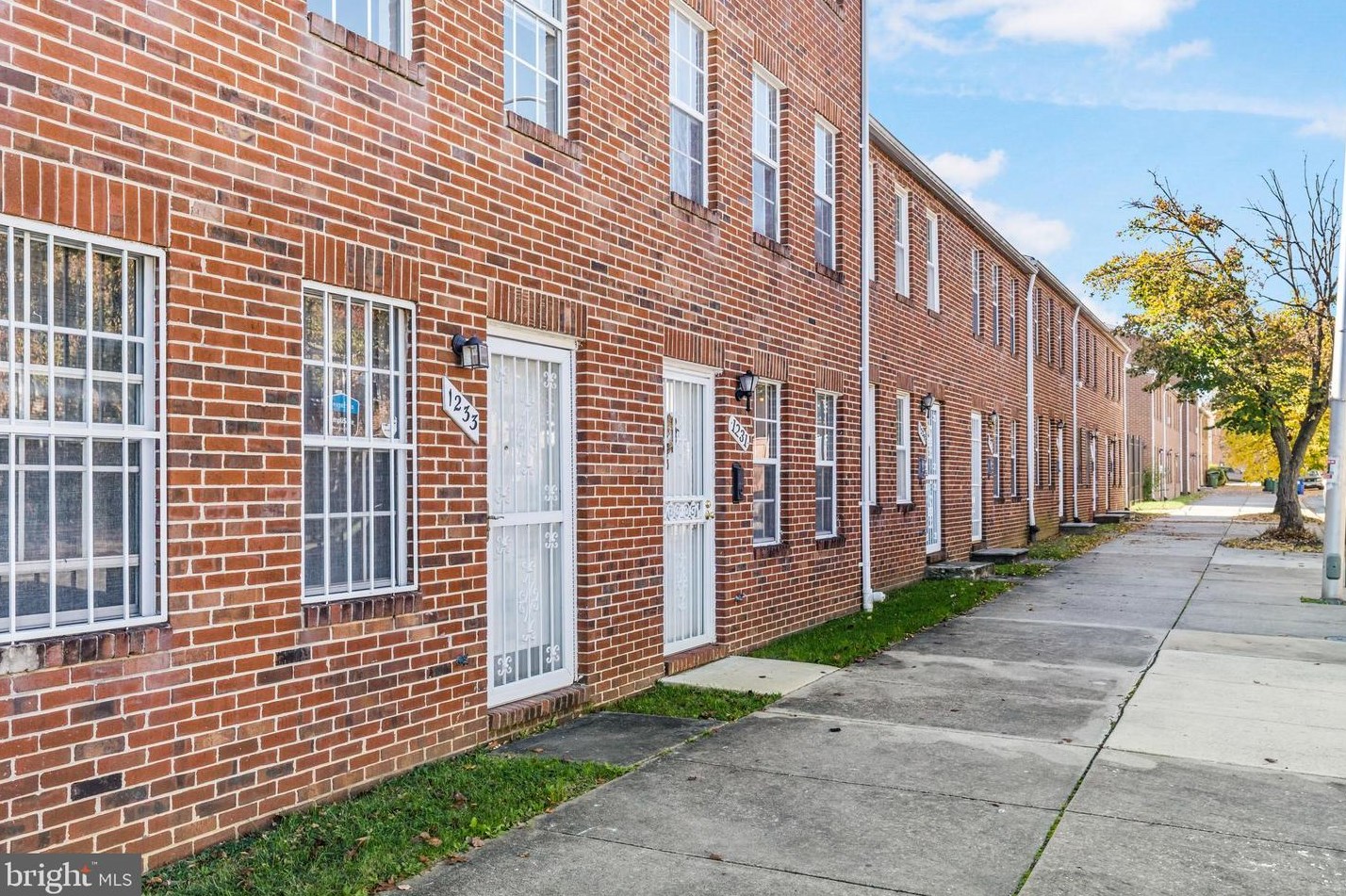 1233 Ashland Ave, Baltimore MD  21202-5457 exterior