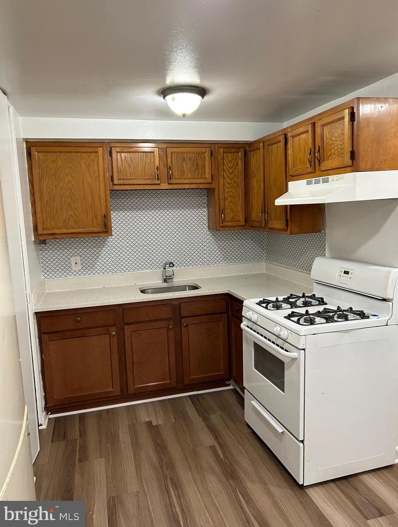 2918 Mallview Rd, Baltimore MD  21230-3318 exterior