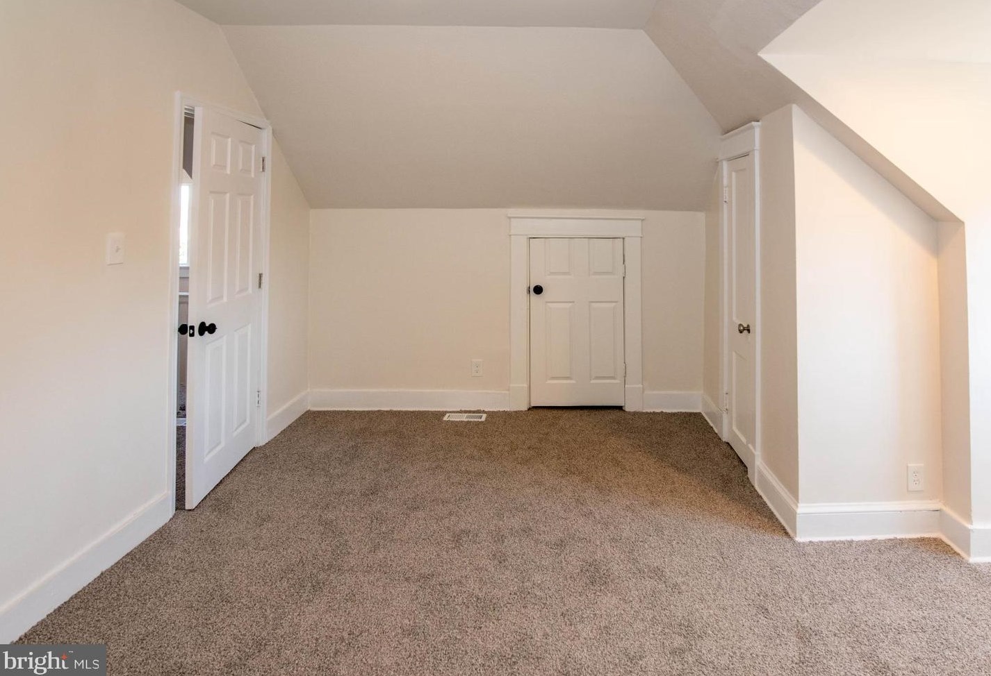 4006 Eldorado Ave, Baltimore MD  21215-4826 exterior
