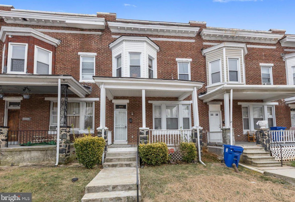 3905 Fairview Ave, Baltimore, MD 21216-1228