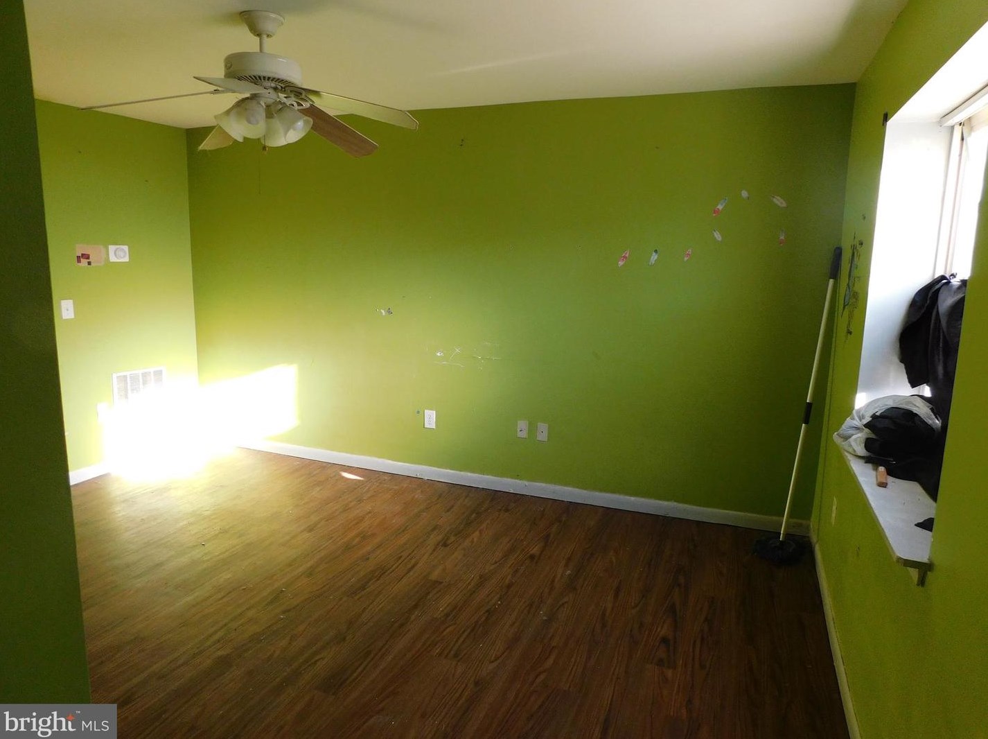 914 Jack St, Baltimore MD  21225-2402 exterior