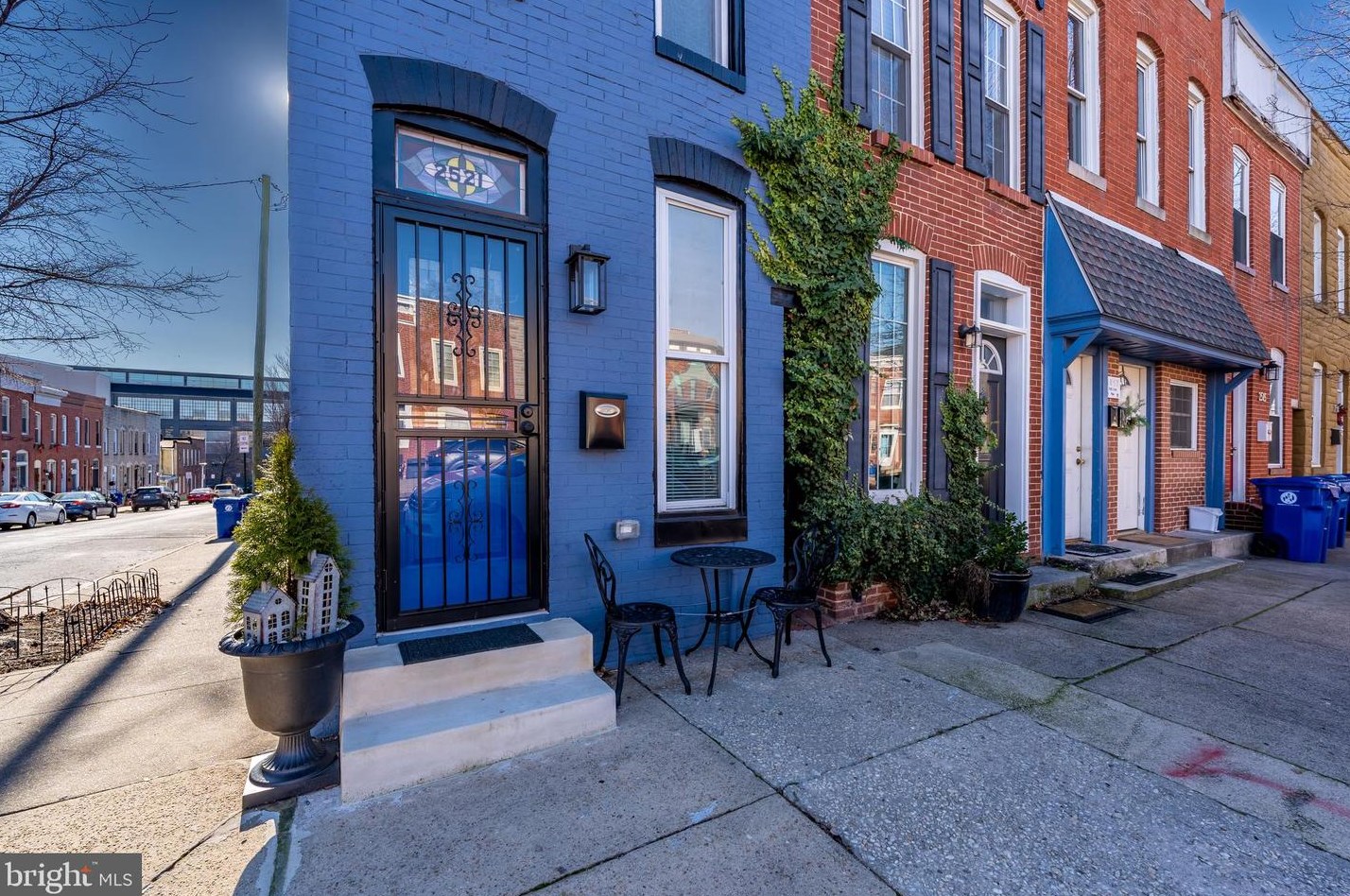 2521 Fait Ave, Baltimore MD  21224-3720 exterior