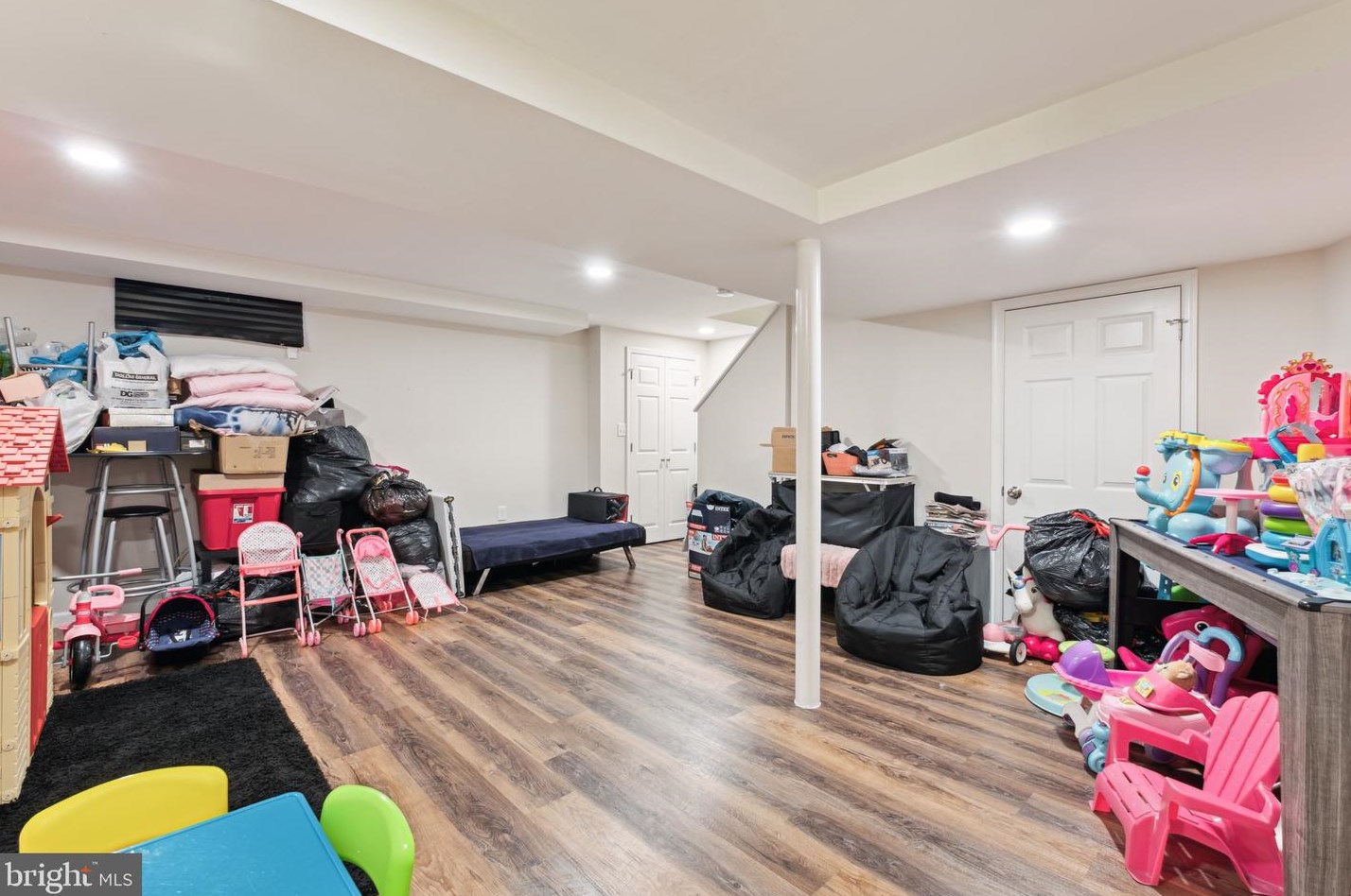 3106 Woodring Ave, Baltimore MD 21234-7916 exterior